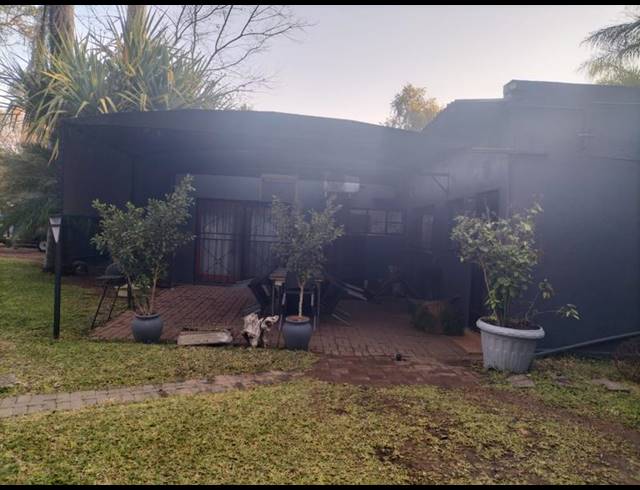 4 BEDROOM HOUSE FOR SALE IN DENDRON